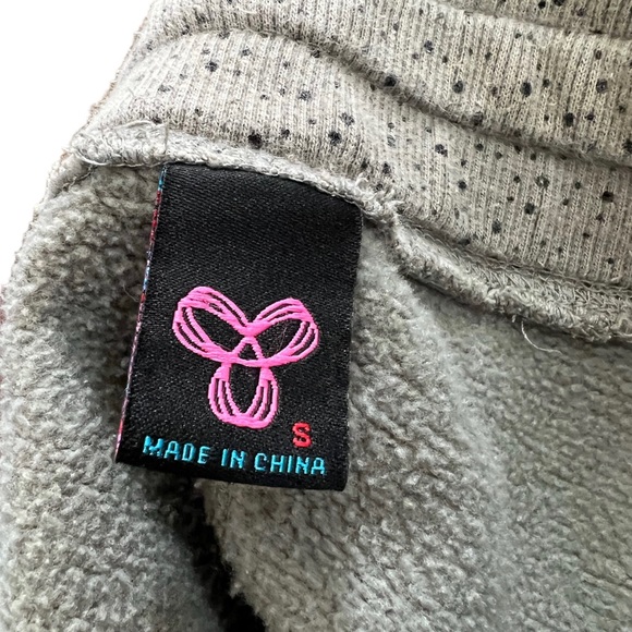 Shorts - TNA - Picture 3 of 4